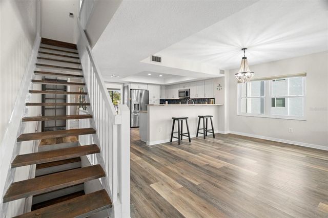 545 PINELLAS BAYWAY S 207, Tierra Verde, FL 33715