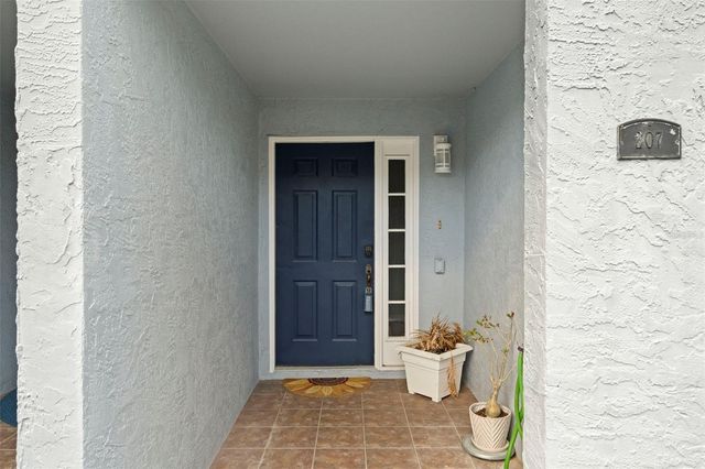 545 PINELLAS BAYWAY S 207, Tierra Verde, FL 33715