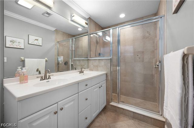 1012 Wyomi DR, Fort Myers, FL 33919