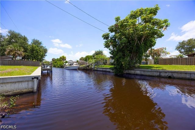 1012 Wyomi DR, Fort Myers, FL 33919
