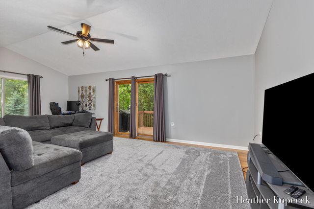 1663 Barnsley Court Se, Lowell Twp, MI 49331