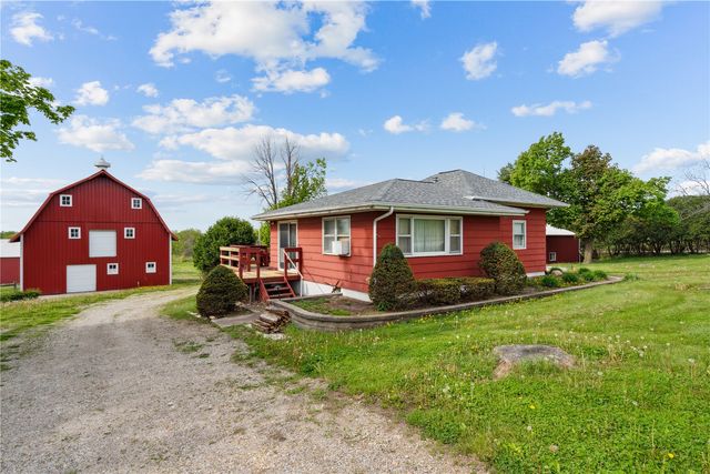 1895 33rd Avenue SW, Cedar Rapids, IA 52404