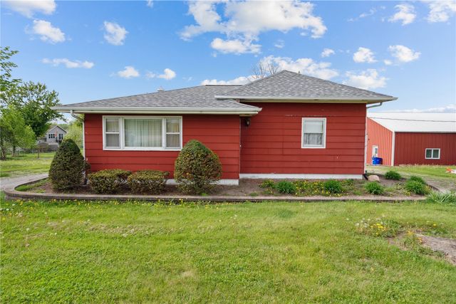 1895 33rd Avenue SW, Cedar Rapids, IA 52404