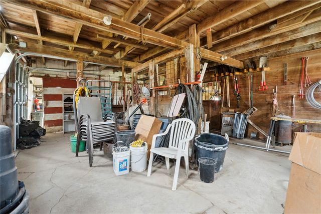 1895 33rd Avenue SW, Cedar Rapids, IA 52404