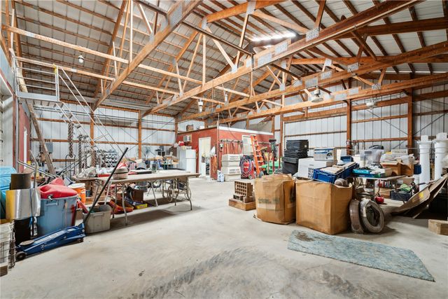 1895 33rd Avenue SW, Cedar Rapids, IA 52404