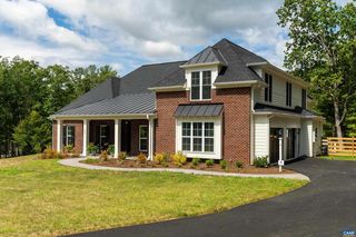 240 CAMPBELL RD, Keswick, VA 22947