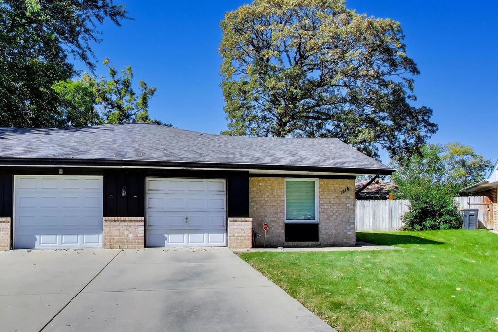1316 Beverly Lane, Streamwood, IL 60107 — exterior