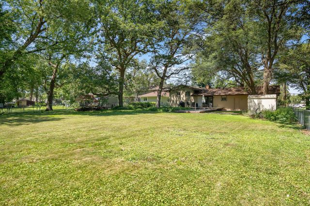 7703 49th Avenue N, New Hope, MN 55428