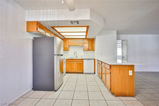 8410 Eldora Avenue 1020, Las Vegas, NV 89117