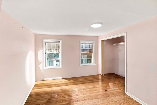 4104 N Richmond Street, Chicago, IL 60618
