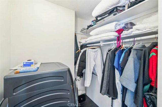 312 N Louise Street 210, Glendale, CA 91206