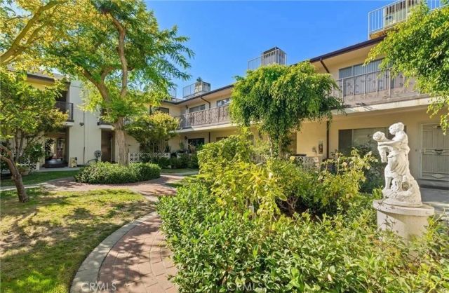 312 N Louise Street 210, Glendale, CA 91206