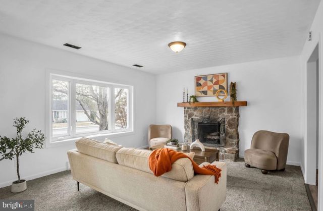 161 EARLY AVE, Gettysburg, PA 17325