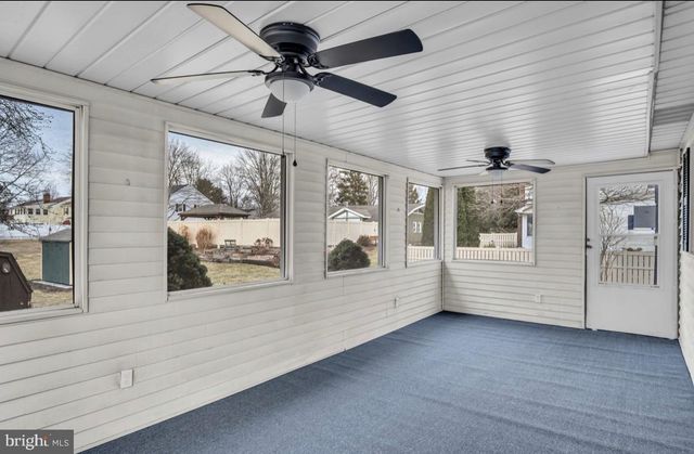 161 EARLY AVE, Gettysburg, PA 17325