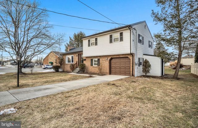 161 EARLY AVE, Gettysburg, PA 17325