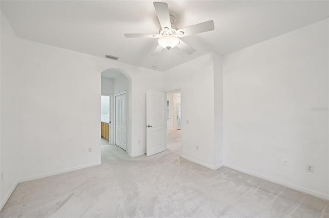 2040 SIFIELD GREENS WAY 24, Sun City Center, FL 33573