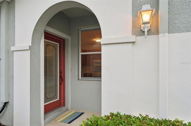 2040 SIFIELD GREENS WAY 24, Sun City Center, FL 33573