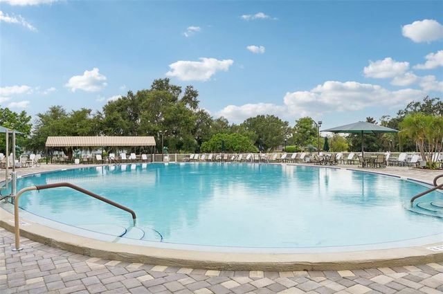 2040 SIFIELD GREENS WAY 24, Sun City Center, FL 33573