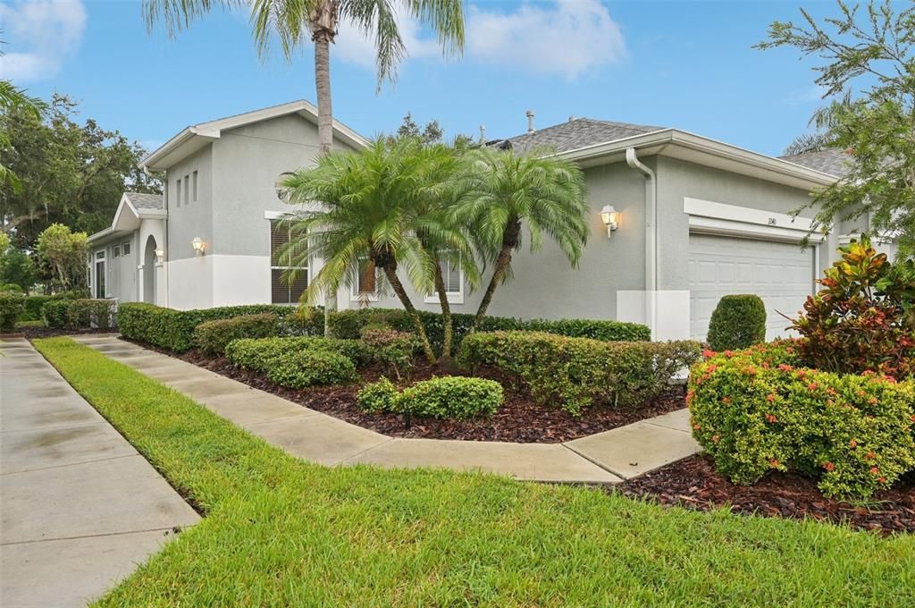 2040 SIFIELD GREENS WAY 24, Sun City Center, FL 33573