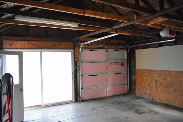 1522 Miller, Kalamazoo, MI 49001