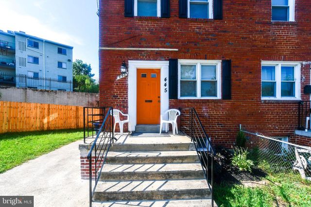 445 XENIA ST SE, Washington, DC 20032
