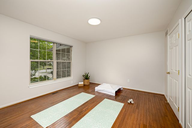 3211 Foxway Court, Ann Arbor, MI 48105