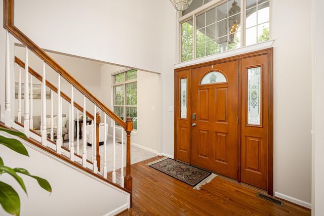 3211 Foxway Court, Ann Arbor, MI 48105