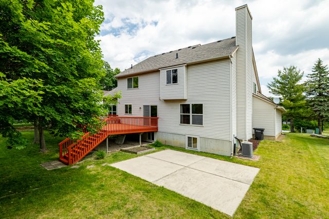3211 Foxway Court, Ann Arbor, MI 48105