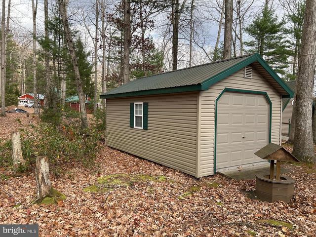 45 EVERGREEN, Orrtanna, PA 17353