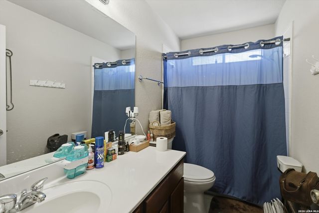 2616 Gallant Fox Dr, Schertz, TX 78108