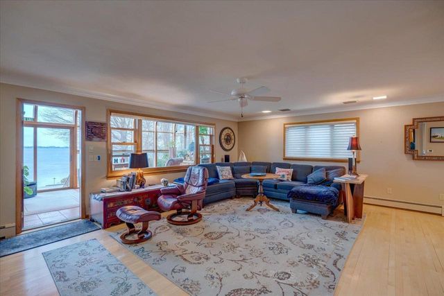 701 Woodward Drive, Madison, WI 53704