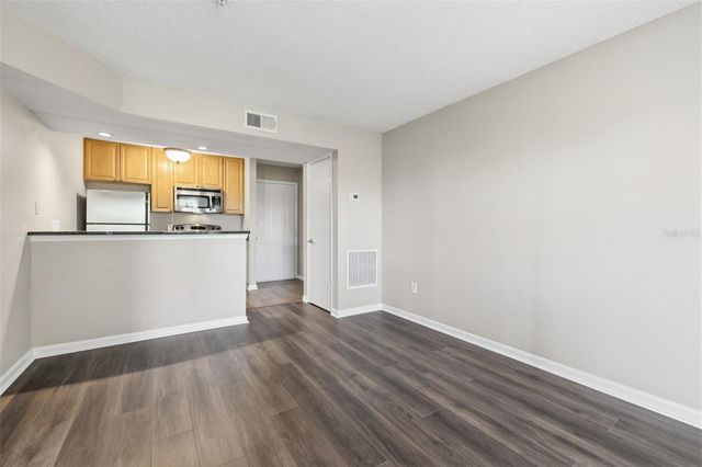 11901 4TH STREET N 11209, St Petersburg, FL 33716