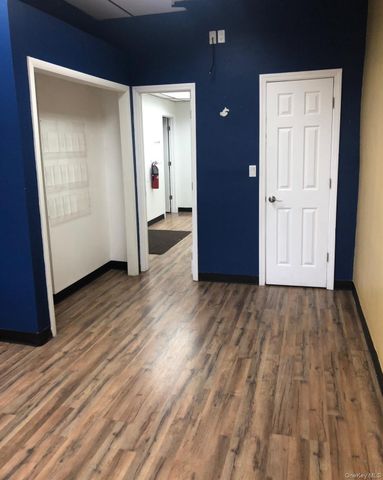 7407 Myrtle Avenue, Glendale, NY 11385