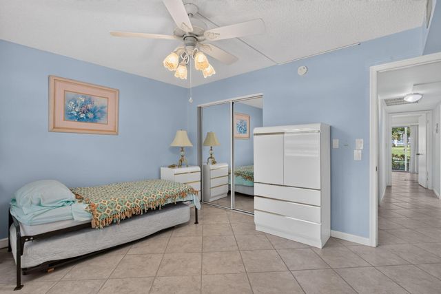 2006 GRANADA Drive J1, Coconut Creek, FL 33066