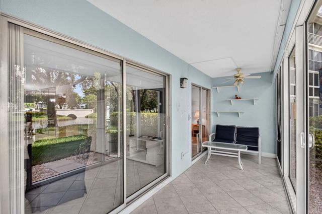 2006 GRANADA Drive J1, Coconut Creek, FL 33066