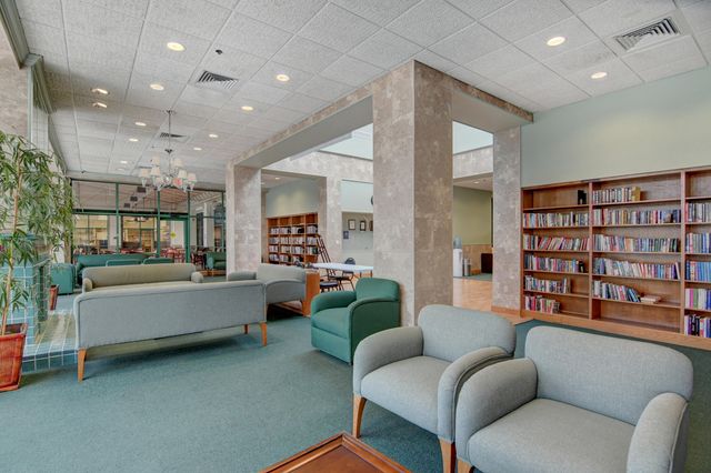 2006 GRANADA Drive J1, Coconut Creek, FL 33066