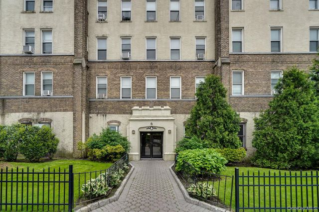 472 Gramatan Avenue CC3 CC3, Building 6, Mount Vernon, NY 10552