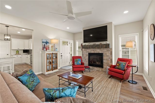 4808 Upper River Road, Jeffersonville, IN 47130