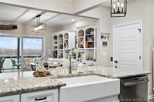 4808 Upper River Road, Jeffersonville, IN 47130