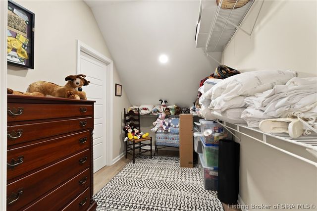 4808 Upper River Road, Jeffersonville, IN 47130