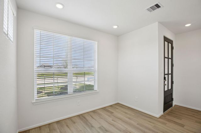 2843 Clapbread Lane, Rosenberg, TX 77471