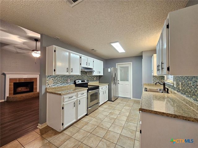 2214 Sherman Drive, Killeen, TX 76543