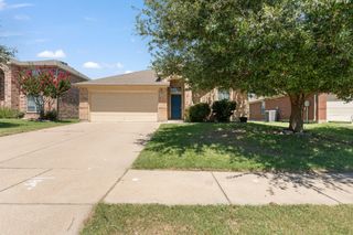 904 Brighton Way, Burleson, TX 76028