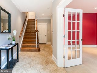1720 CARPENTER RD, Alexandria, VA 22314