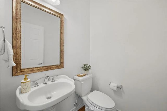 13346 Los Olivos Road, Sylmar, CA 91342