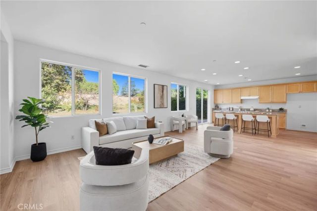 13346 Los Olivos Road, Sylmar, CA 91342