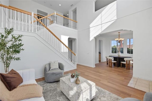 13346 Los Olivos Road, Sylmar, CA 91342