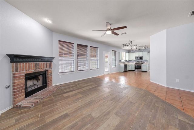 1136 Beechwood DR, Kyle, TX 78640