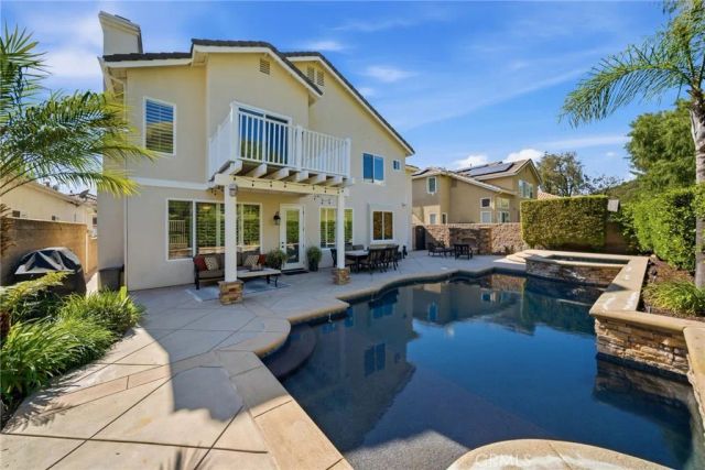 21232 Meander, Trabuco Canyon, CA 92679