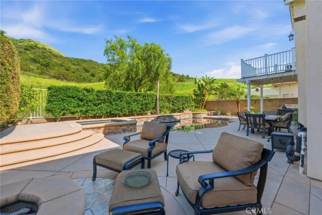 21232 Meander, Trabuco Canyon, CA 92679